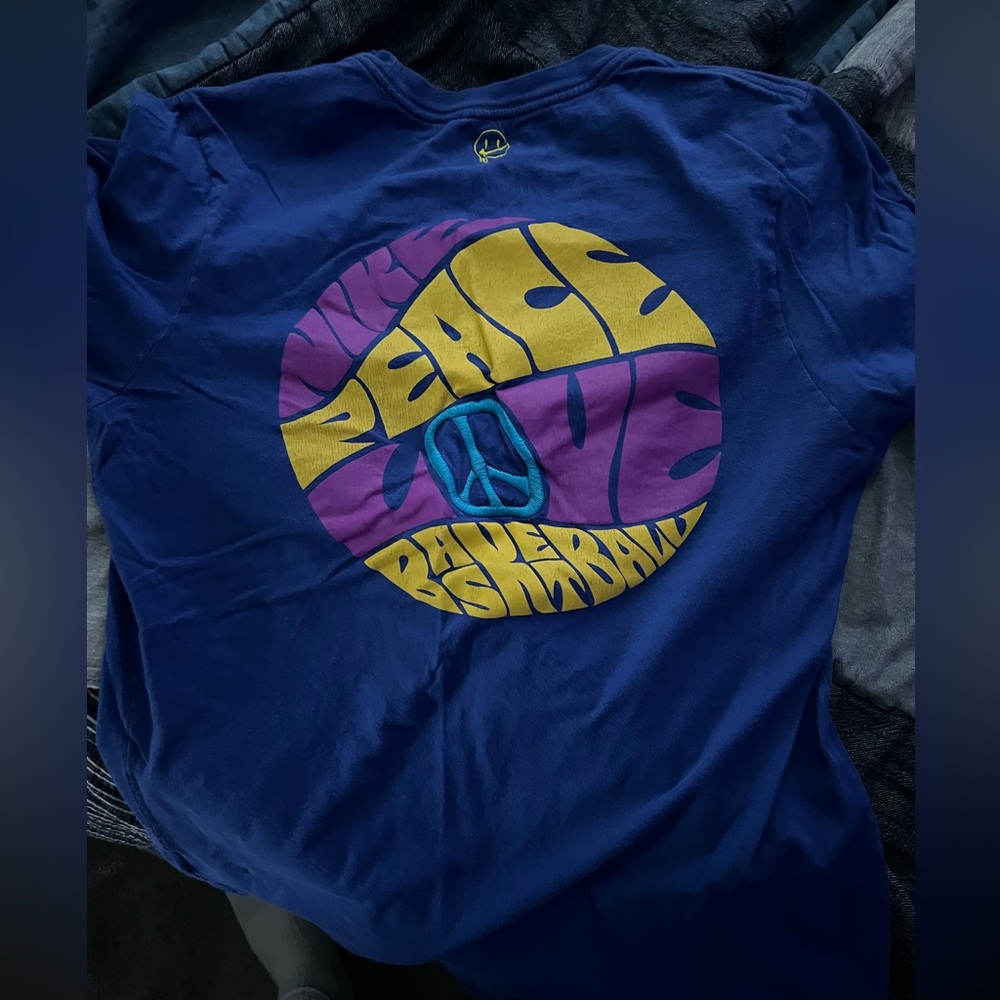 M Used Nike Basketball Tee